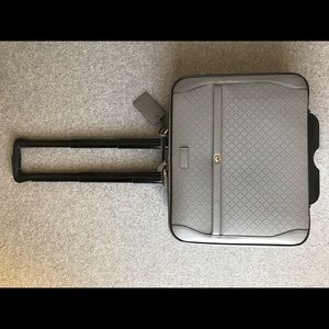 Brand New Gucci Hillary Lux CarryOn Pilot Suitcase